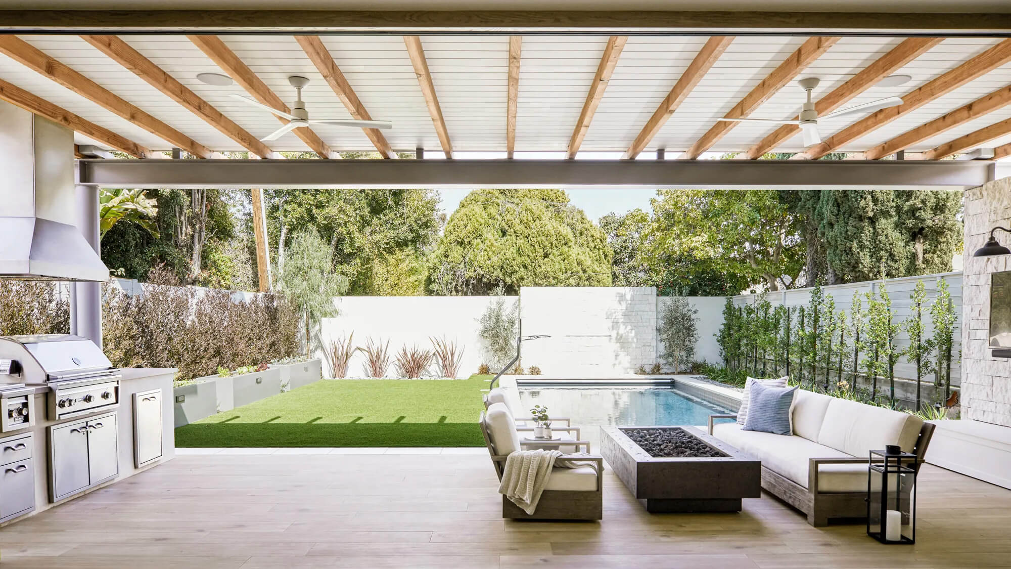 Outdoor kitchen design